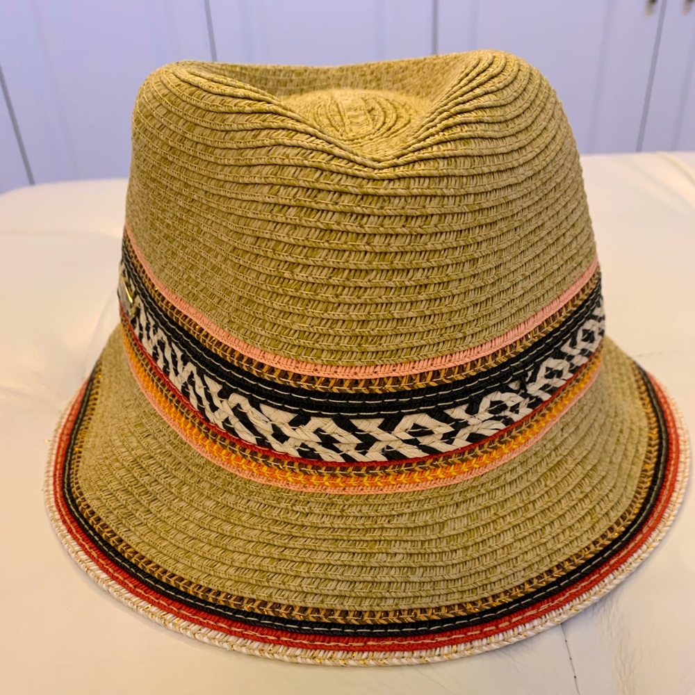 Steve Madden bucket/ fedora hat with colorful stripped accent